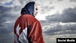 Pitbull, en una foto publicada en Instagram en apoyo a las manifestaciones en Cuba.