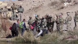 Venezolanos continúan en la frontera con EEUU a la espera una decisión que los favorezca Venezolanos continúan en la frontera con EEUU a la espera una decisión que los favorezca