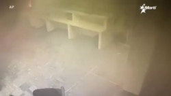 Video muestra que las puertas del albregue no fueron abiertas para que los migrantes pudieran escapar del incendio Video muestra que las puertas del albregue no fueron abiertas para que los migrantes pudieran escapar del incendio