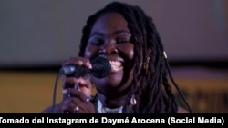 Daymé Arocena durante una actuación. (Tomado del Instagram de Daymé Arocena)