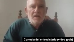 La solicitud de parole humanitario de Zenén Chávez fue aprobada, pero afirma que no puede viajar a EEUU porque no tiene quien lo acoja.