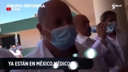 Critican llegada de médicos cubanos a México Critican llegada de médicos cubanos a México