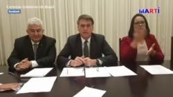 Bolsonaro dice que mucho de los doctores de "Más Médicos" eran agentes y militares cubanos Bolsonaro dice que mucho de los doctores de "Más Médicos" eran agentes y militares cubanos