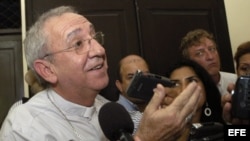 Emilio Aranguren, Obispo de Holguín.