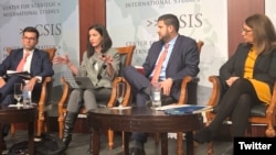 De izq. a der., Moisés Rendón, Rosa M. Payá, David Smolansky y Miriam Kornblith.