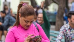 Cubanos reaccionan al nuevo plan de ETECSA Cubanos reaccionan al nuevo plan de ETECSA