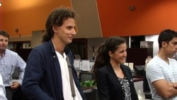 Rosa María Payá y Orlando Luis Pardo Lazo visitan los Martí Rosa María Payá y Orlando Luis Pardo Lazo visitan los Martí