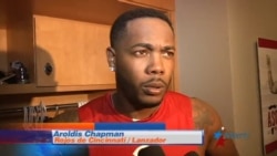 Chapman a gusto con Grandal detrás del plato Chapman a gusto con Grandal detrás del plato