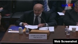 El Subsecretario de Estado Adjunto interino para Asuntos del Hemisferio Occidental Kenneth H. Merten.