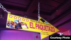 Ahora el paquete de audiovisuales que se oferta cada semana en el mercado negro cubano puede llevarse en dispositivos digitales alquilados.