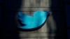 El logo de Twitter en la sede de la compañía en San Francisco.