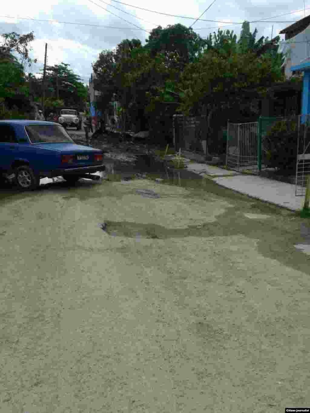 Dos obreros muertos murieron electrocutados en San Francisco de Paula por negligencia de la Empresa de Saneamiento de Aguas de La Habana, según el reportero independiente Steve Maikel Pardo.  