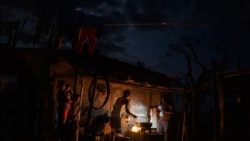 Cubanos no ven salida a la crisis que vive la isla Cubanos no ven salida a la crisis que vive la isla