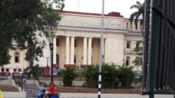 Opositor sentenciado a 8 meses de cárcel por el mismo tribunal frente al que protestó Opositor sentenciado a 8 meses de cárcel por el mismo tribunal frente al que protestó