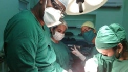 Desesperada situación de médicos cubanos que decidieron quedarse en Brasil Desesperada situación de médicos cubanos que decidieron quedarse en Brasil