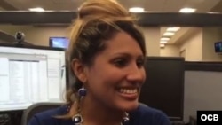 Liettys Rachel visitó las instalaciones de Radio y TV Martí.