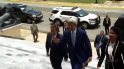 Estados Unidos y Venezuela vuelven a darse la mano 14 meses después Estados Unidos y Venezuela vuelven a darse la mano 14 meses después