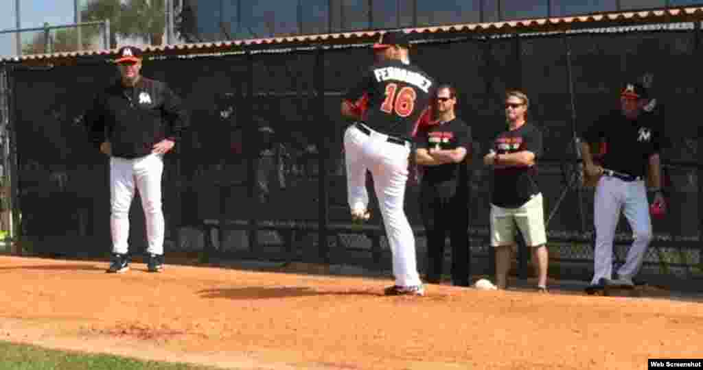 El lanzador José Fernández (Santa Clara, 1992) debutó en las Grandes Ligas en 2013. Fue sometido a la operación Tommy John en 2014 y se espera que regrese a la acción después del Juego de las Estrellas. Todo parece indicar que está en buenas condiciones... Fue seleccionado el Novato del Año en 2013, cuando ganó 12 juegos, perdió 6 y tuvo un promedio de carreras limpias permitidas de 2.19. En 2014, obtuvo 4 victorias frente a 2 derrotas.  