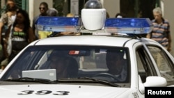 Foto Archivo. Una patrulla de la Policía Nacional Revolucionaria (PNR).