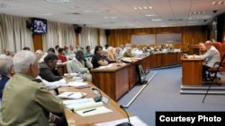 Los " funcionarios prohibidos del Gobierno de Cuba” según la nueva regulación del gobierno de EEUU.