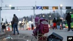 El costo humano "de la guerra injustificada, no provocada, de Rusia en Ucrania" es asombroso, dijo el secretario Blinken.