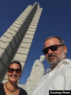 Eugenio Martínez Enríquez, actual embajador en México, esposo de Johanna Tablada, subdirectora general de Estados Unidos en la Cancillería