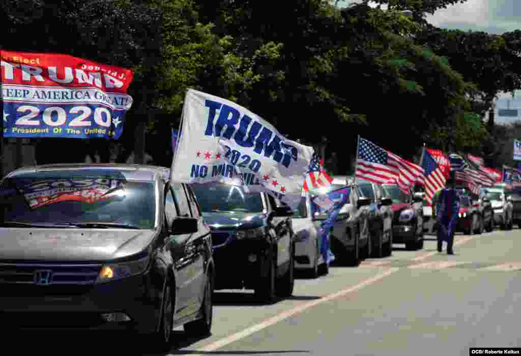 Caravana de apoyo a la reelección del Presidente Donald Trump en Miami.
