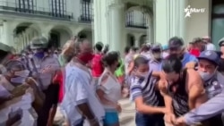 Info Martí | EE.UU. pide al régimen castrista que respete los derechos humanos de todos los cubanos Info Martí | EE.UU. pide al régimen castrista que respete los derechos humanos de todos los cubanos