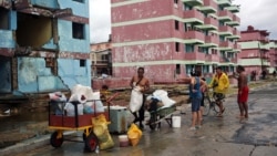 Baracoa intenta recuperarse del embate de Matthew Baracoa intenta recuperarse del embate de Matthew