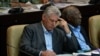 El gobernante cubano Miguel Díaz-Canel durante un debate en la Asamblea Nacional del Poder Popular. (Yamil Lage/AFP/Archivo)